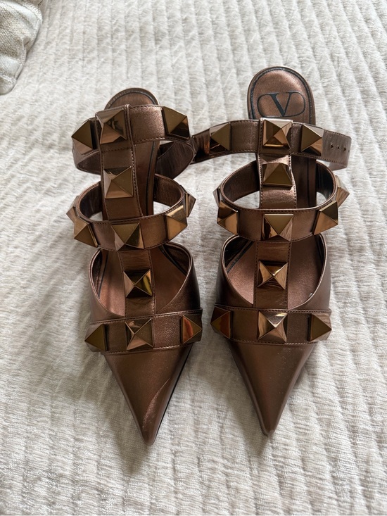 Valentino Garavani Shoes - Valentino Garavani Bronze Pyramid-Stud Pointed Slingback Flats